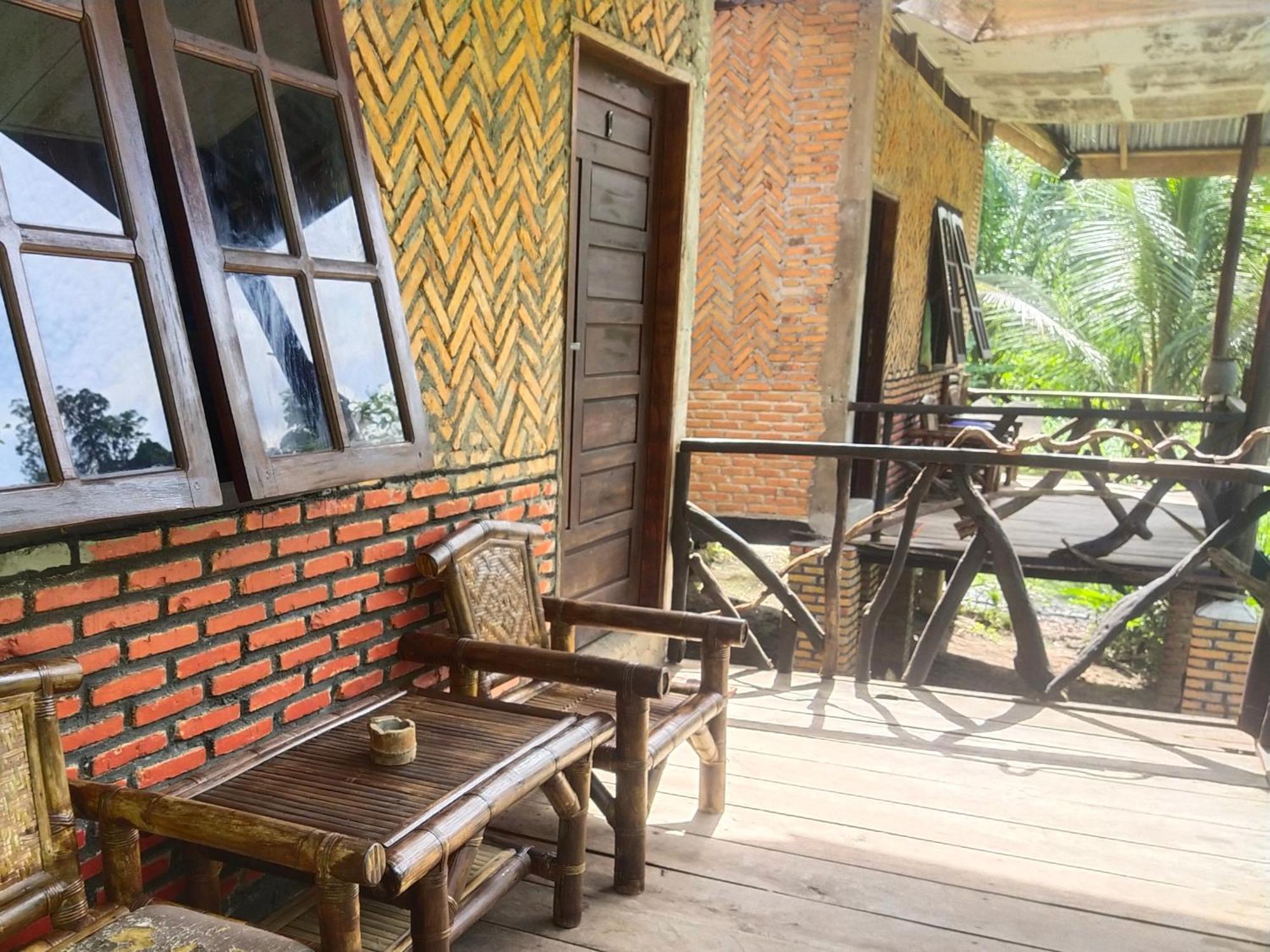Mountain View Cottages & Villa Tangkahan Room photo
